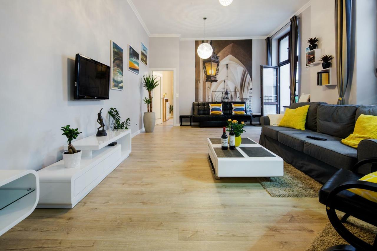 Kings Landing Apartament Krakau Exterior foto