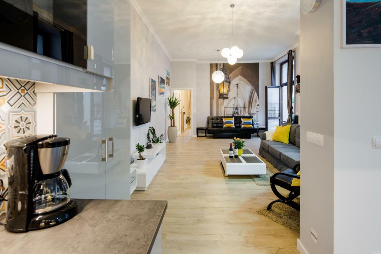 Kings Landing Apartament Krakau Exterior foto