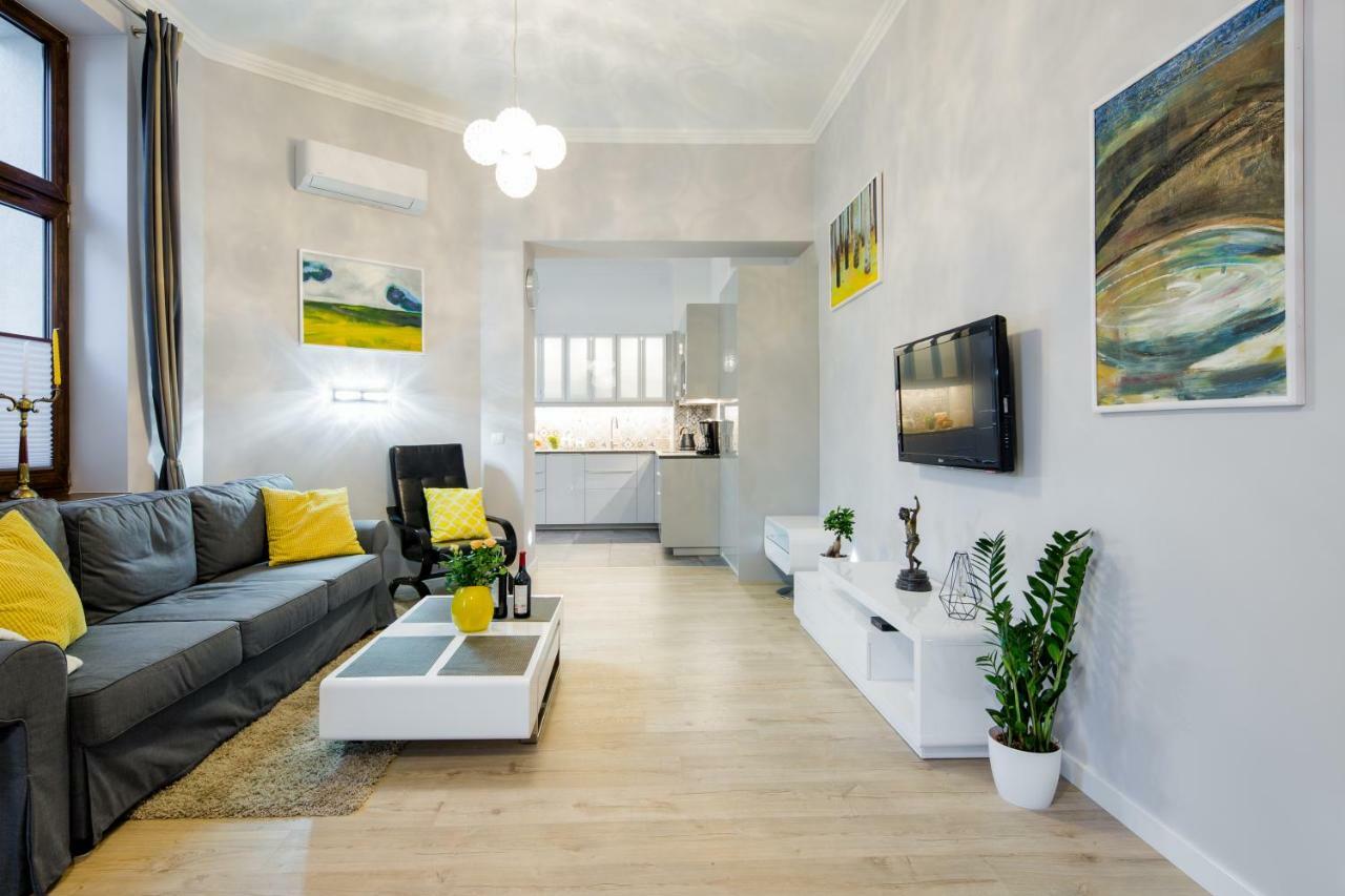 Kings Landing Apartament Krakau Exterior foto