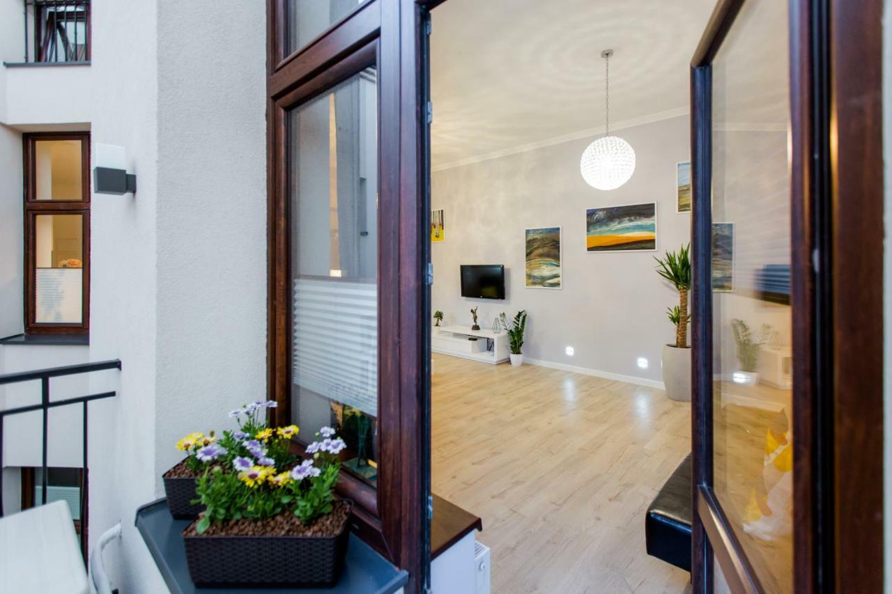 Kings Landing Apartament Krakau Exterior foto