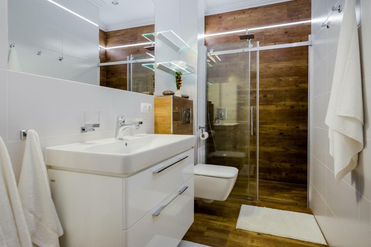 Kings Landing Apartament Krakau Exterior foto