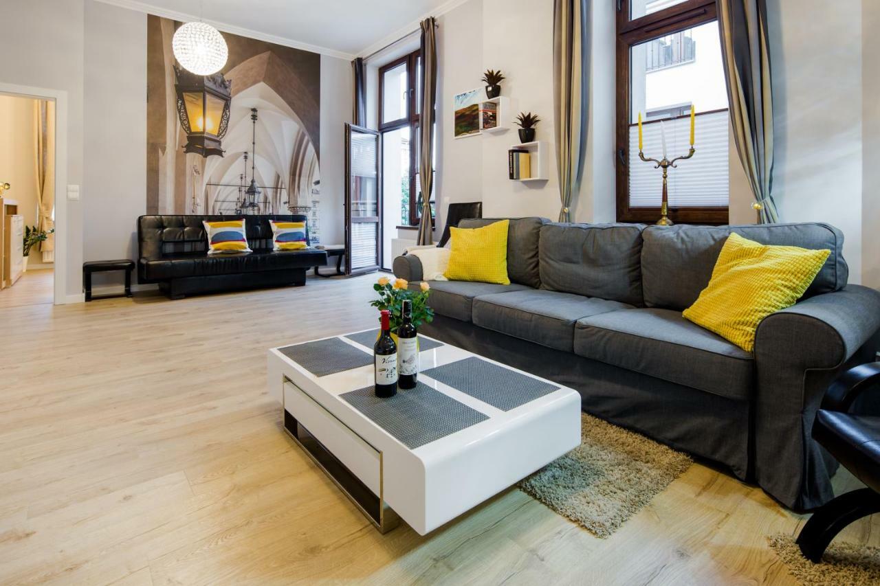 Kings Landing Apartament Krakau Exterior foto